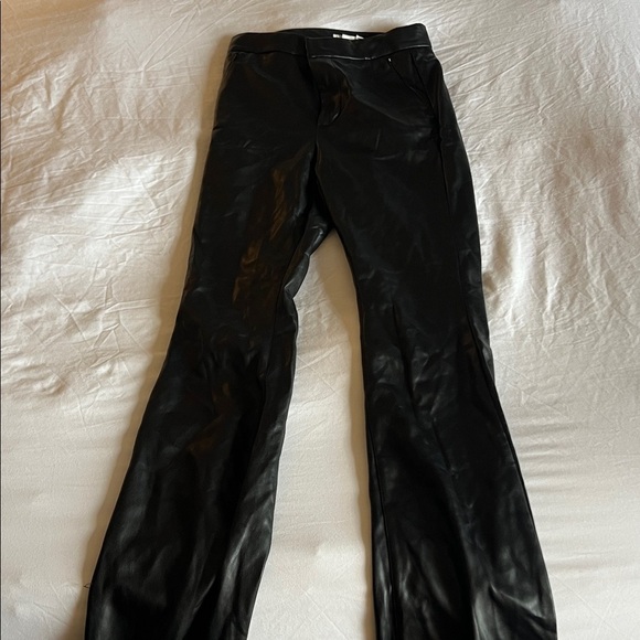 Good American Pants - Good American Black Leatherette Trousers